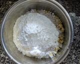 A picture of step 2 of Mawa gujiya.