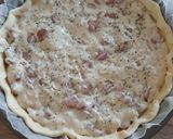 Une image de l'étape 4 de Quiche bechamel knackis.