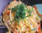 Hình bước làm 5 của món Bún Tàu Xào Tôm Khô & Rau Củ