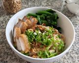 รูปขั้นตอนการทำที่ 5 ของ ราเมงแห้ง หมูกรอบ