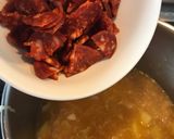 Savanyú káposztás-kolbászos-virslis leves recept fázis 10 fotója
