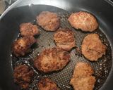 A picture of step 4 of Pork tenderloin steak and Marsala.