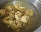 A picture of step 1 of Fettuccine Alfredo pasta.(without chicken).