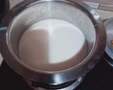 A picture of step 1 of Mango Egg pudding.