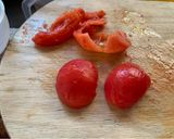 Foto del paso 3 de la receta: Pizza de leudado en heladera con mozzarella, tomate y berenjena