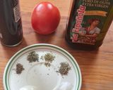Foto del paso 1 de la receta: Ensalada de tomate y cebolla
