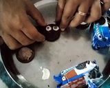 A picture of step 2 of Halloween 🎃 Spooky Ghostly Oreo Treats (no cook _5 minutes Recipe).