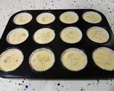 Foto del paso 10 de la receta Magdalenas de toda la vida!!!