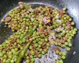 A picture of step 4 of Peas Pulao.