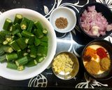 A picture of step 1 of Dahi Masala Bhindi (Okra in Spicy Yogurt Sauce).