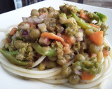 Foto del paso 5 de la receta: Espaguetis con ensalada tibia de vegetales...🍝