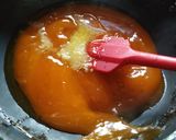 बाॅम्बे कराची ऑरेंज हलवा (bombay karachi orange halwa recipe in marathi) रेसिपी स्टेप 4 फोटो