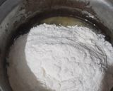 A picture of step 3 of Oreo brownie.