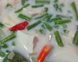 Foto langkah ke 5 dari resep Lodeh tahu kacang panjang.