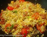 รูปขั้นตอนการทำที่ 3 ของ ข้าวผัดแหนม