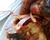 A picture of step 4 of Spicy grilled mackerel fish.