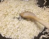 A picture of step 1 of Pistachio and smoked salmon risotto.