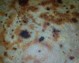 A picture of step 4 of Pizza paratha.
