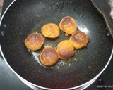 A picture of step 5 of Spicy Gajar  Ka  Kofta// Carrot  Kofta  Curry.