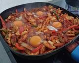 Foto del paso 2 de la receta: Fusión shakshuka ranchera