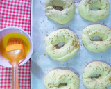 Foto del paso 12 de la receta: Roscones tiernos de leche, mantequilla y pepitas de chocolate