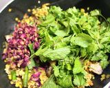 A picture of step 8 of Mutton Haleem.