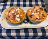 Une image de l'étape 7 de Salade de melon au jambon cru,feta grecque et petits oignons marinés.