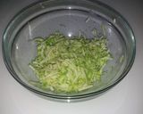 Фото кроку 1 до ПП Вафли из кабачка и творога🥒.