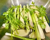Hình bước làm 1 của món Cơm gà kiểu Thái