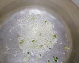A picture of step 4 of Chicken manchow soup.