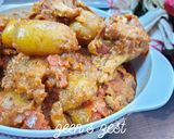 A picture of step 3 of Chicken with Baby Potatoes or Aloo Chicken.