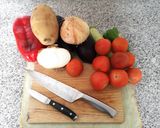 Foto del paso 1 de la receta: Pisto con huevo frito