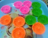 Foto langkah ke 5 dari resep Bolu Kukus Putih Telur.