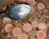 Foto langkah ke 6 dari resep Pakcoy Tumis Sosis Bakso.