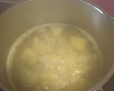 Foto del paso 1 de la receta: Patatas duquesa con brochetas de salmón y langostinos
