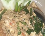 Foto langkah ke 4 dari resep Mie tek"abang" dengan mie gelas.