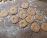Foto del paso 4 de la receta: Ojitos caseros con masa de aceite