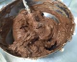 Une image de l'étape 10 de Charlotte aux deux chocolats, liqueur de vanille et mascarpone.