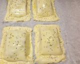A picture of step 3 of Smoked salmon and sun-dried tomato Wellington.
