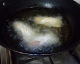 A picture of step 9 of Jaali samosa.