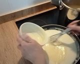 Foto del paso 5 de la receta: Gallina guisada con bechamel receta típica de Galicia