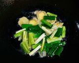 Foto langkah ke 2 dari resep Sup Ikan Gabus Goreng 👍🏼.