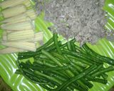 Foto langkah ke 1 dari resep Ikan Asap Santan Jamur Grigit.