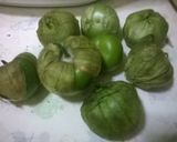 Foto del paso 1 de la receta: Codillo de cerdo (chamorro) en salsa de miltomate con chile pasilla y jalapeño (olla de cocción lenta-slow cooker).