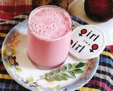 A picture of step 2 of Beetroot smoothie.