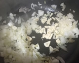 Foto del paso 3 de la receta: Meloso de arroz y setas con gambas al ajillo