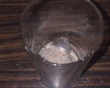 A picture of step 5 of Banana and Muskmelon shake.