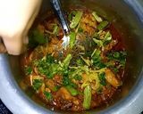 A picture of step 12 of Tomato Chicken Karhai.