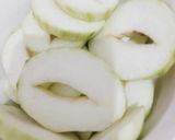 Foto langkah ke 1 dari resep Rujak gula merah mangga muda.