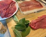 Saltimbocca alla romana – borjúszelet zsályával, pármai sonkával recept fázis 1 fotója